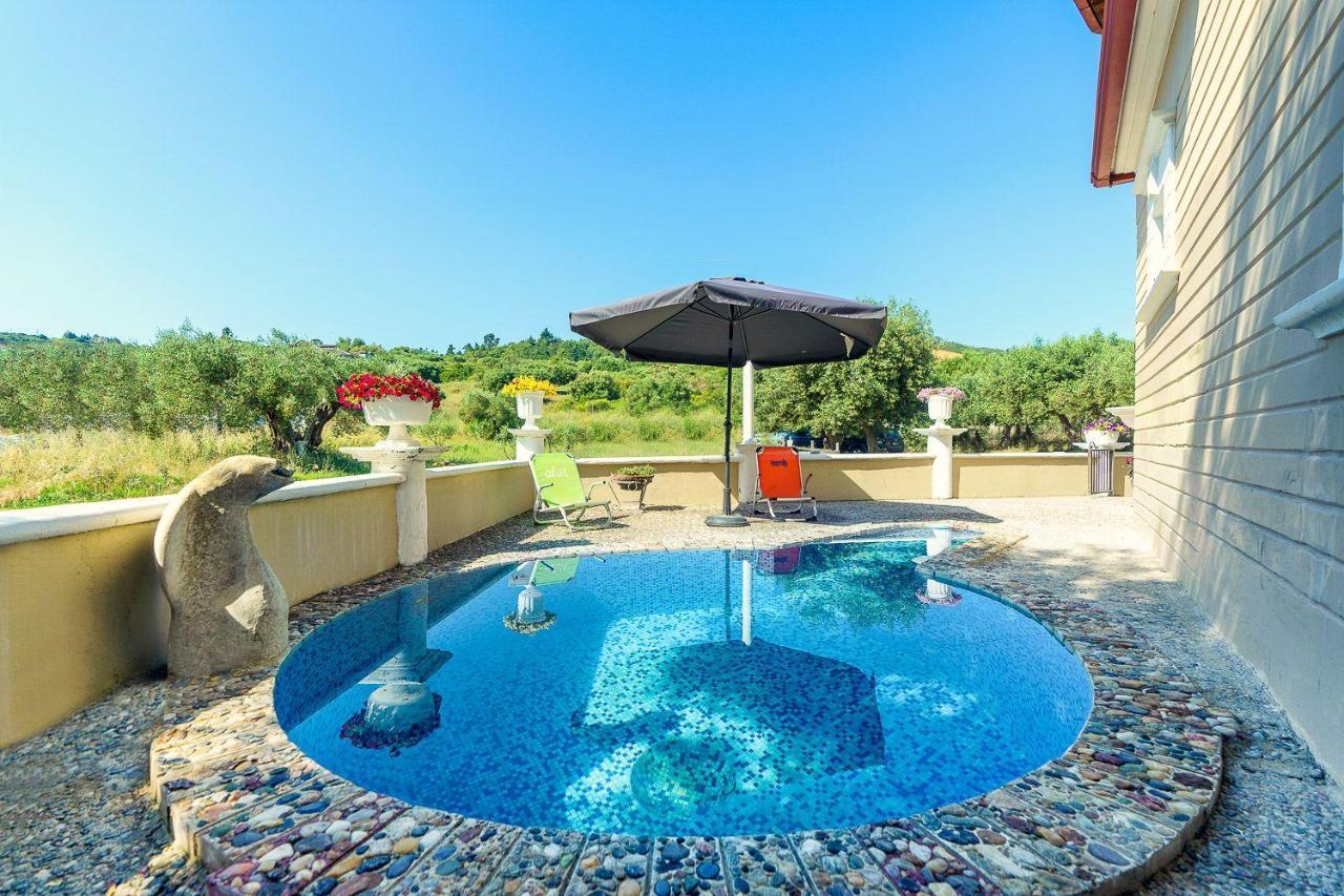 Apartments Alexandros Полихроно Екстериор снимка