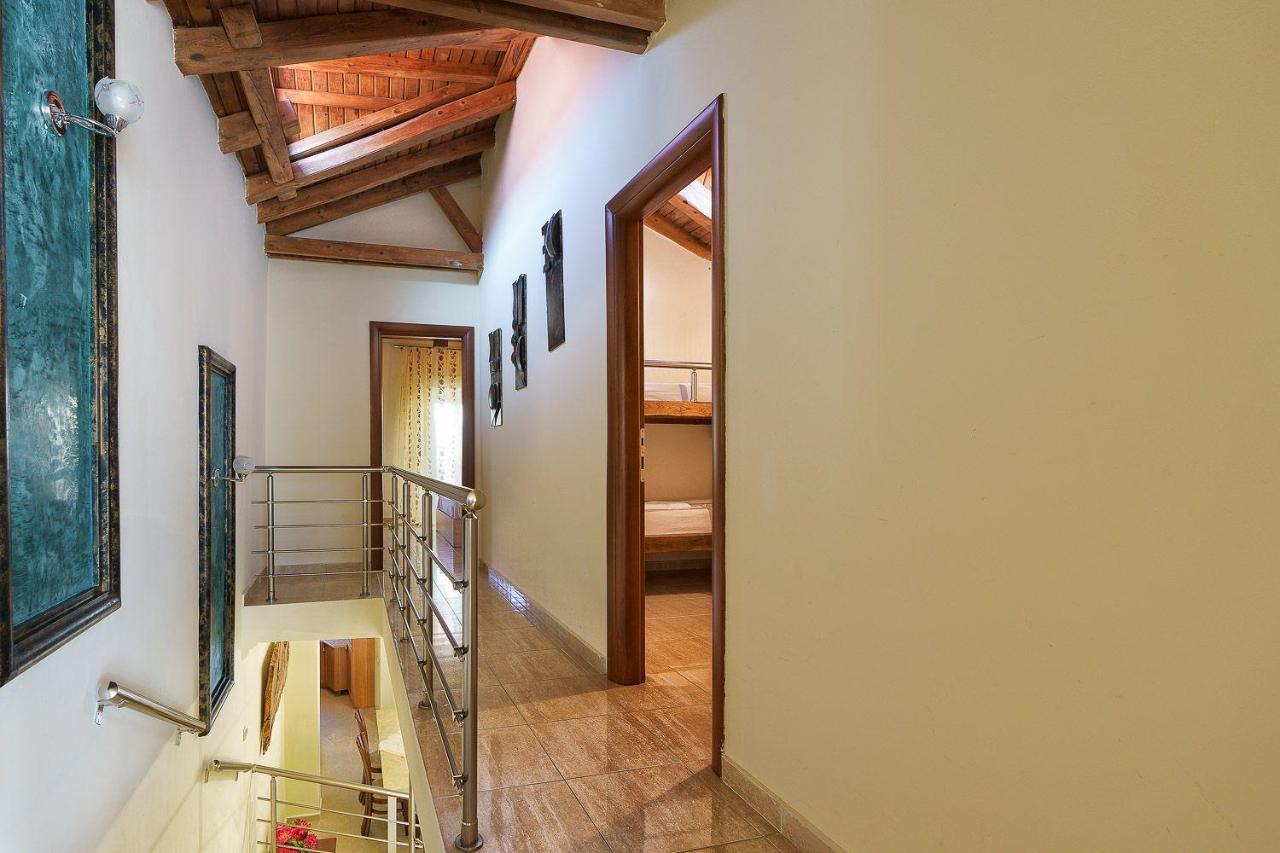 Apartments Alexandros Полихроно Екстериор снимка