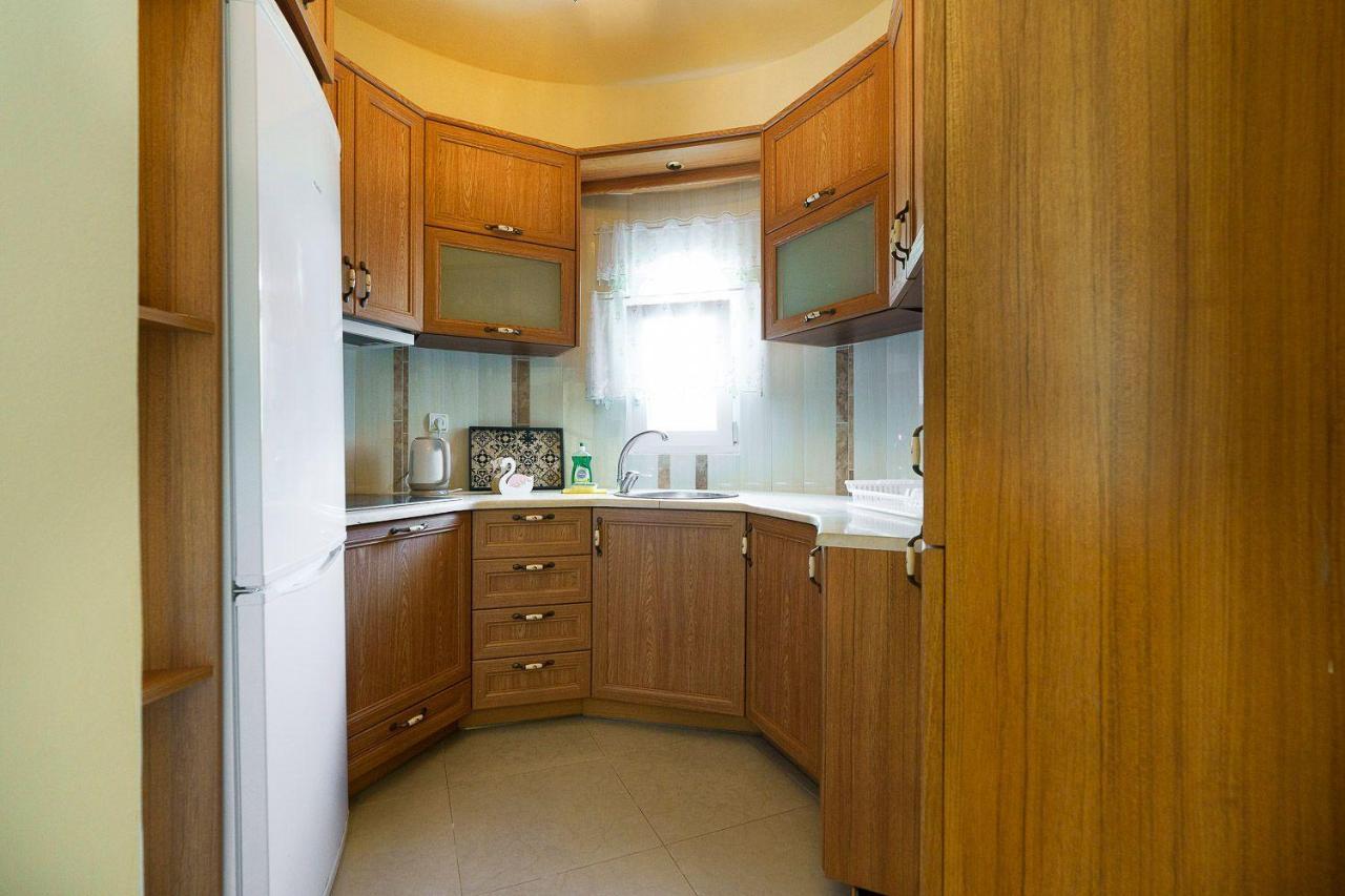 Apartments Alexandros Полихроно Екстериор снимка