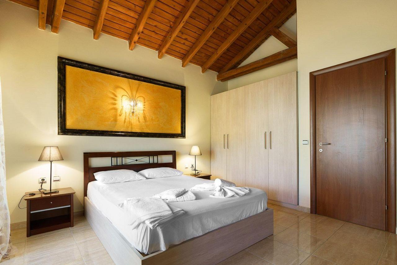 Apartments Alexandros Полихроно Екстериор снимка