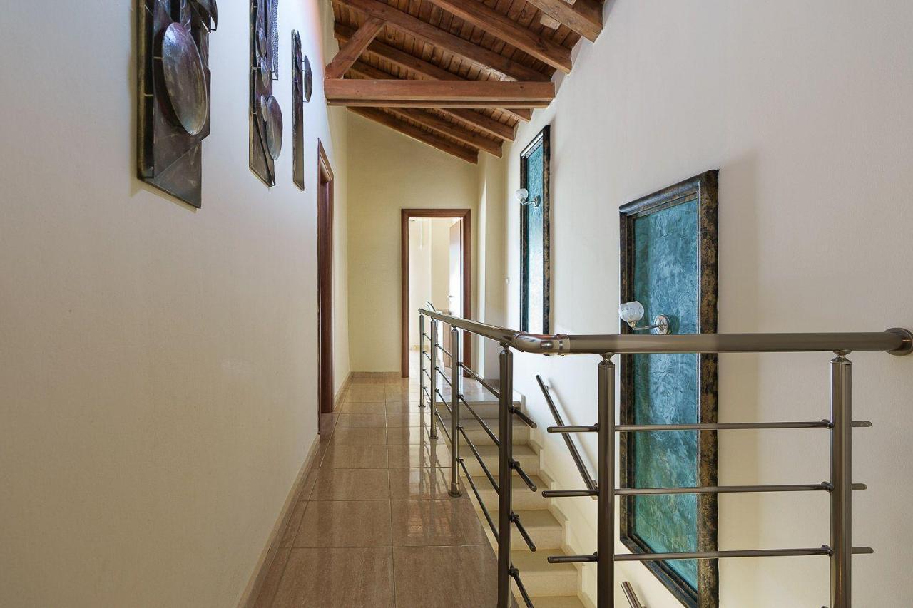 Apartments Alexandros Полихроно Екстериор снимка