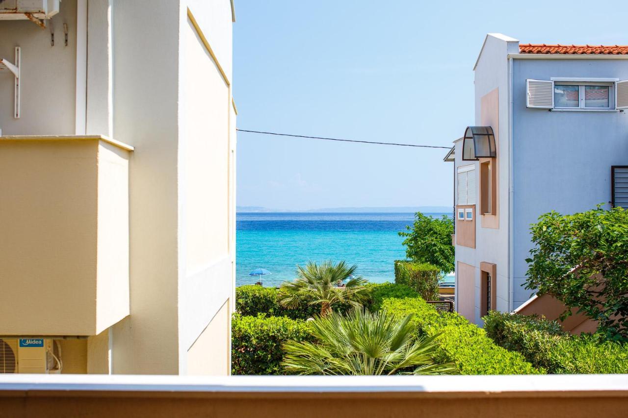 Apartments Alexandros Полихроно Екстериор снимка