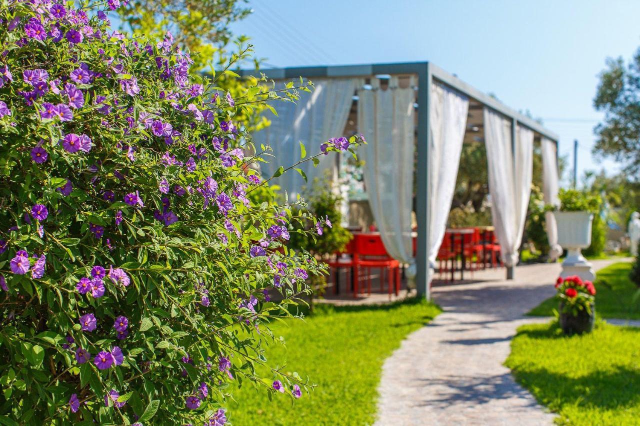 Apartments Alexandros Полихроно Екстериор снимка