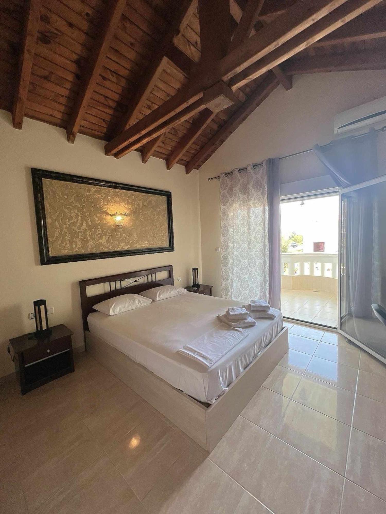 Apartments Alexandros Полихроно Екстериор снимка